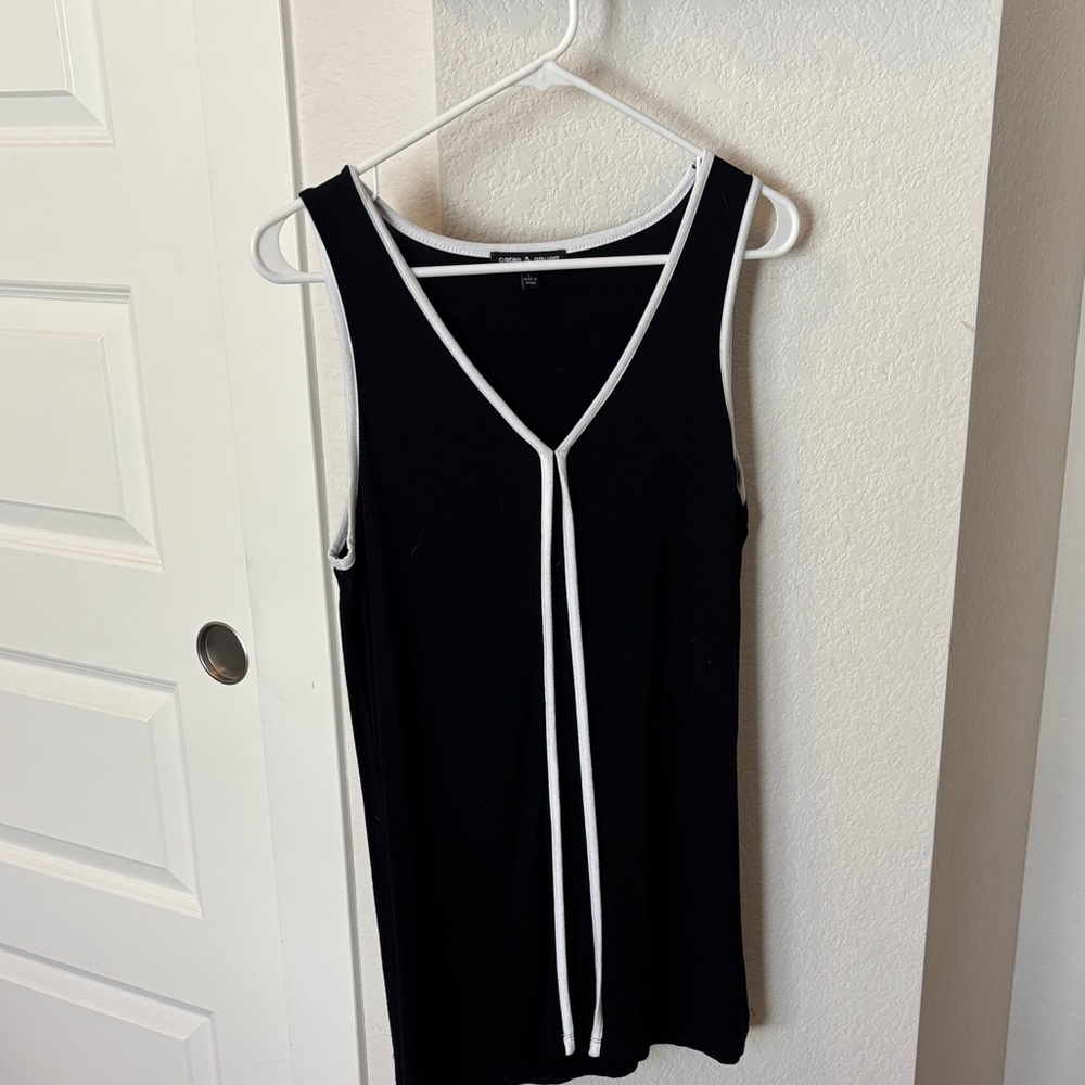 Cable & Gauge Ladies knit Tanktop size L